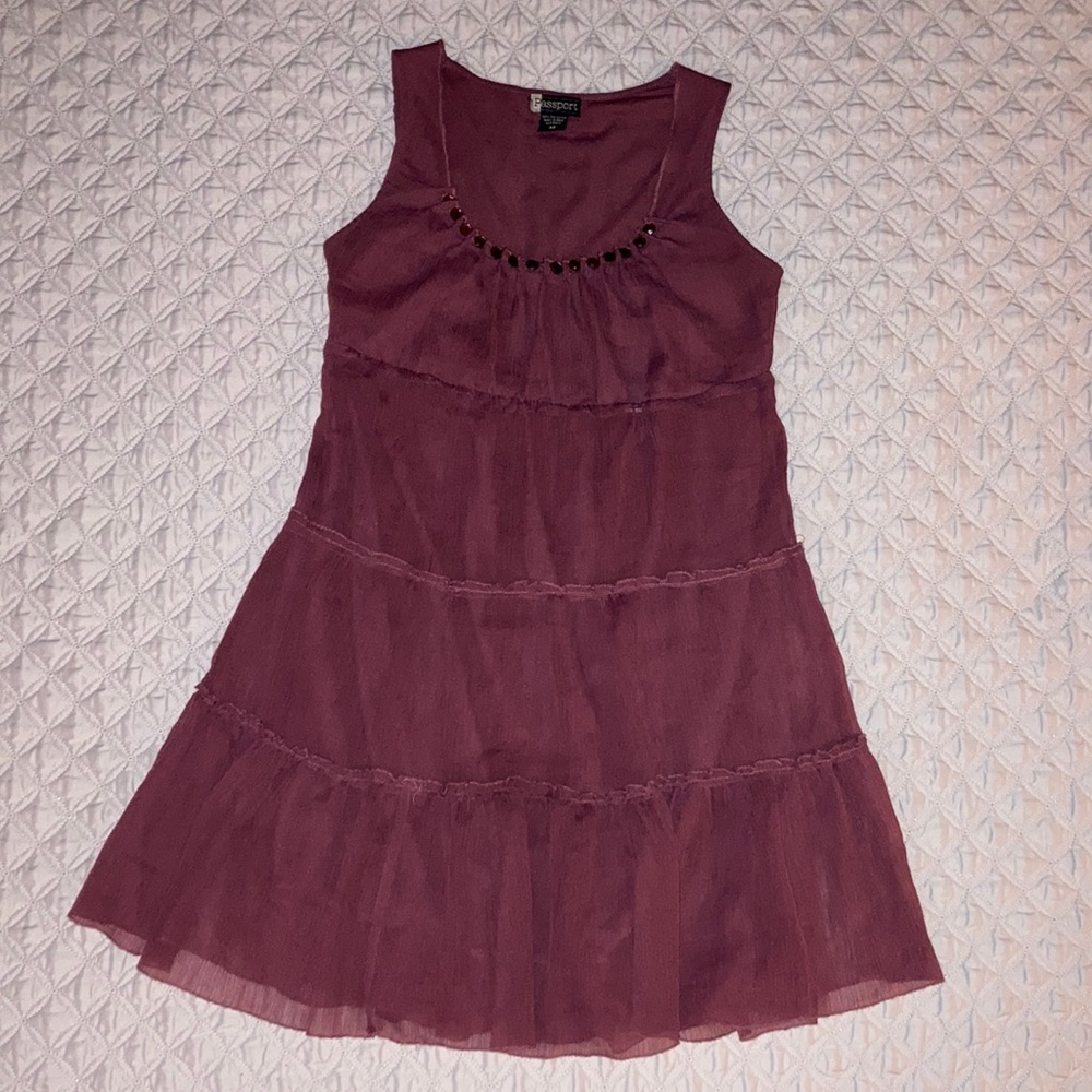 Passport Burgundy Sz Medium Ruffle Hem Smock Dress